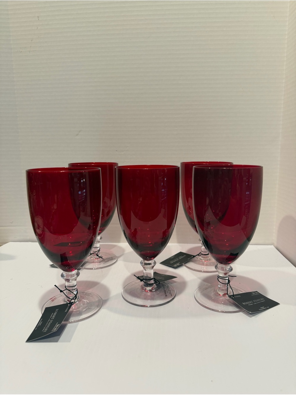 NWT Robert Stanley Home For Christmas 2018 Ruby Red Water Goblets Set of 5 MINT